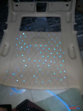 Bọc nệm xe Chevrolet Cruze 2016 bọc da nhân tạo kèm bọc trần & đèn led soi