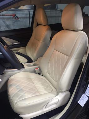 Bọc nệm ghế da xe Xpander da nhân tao Thái Lan kem phối caro
