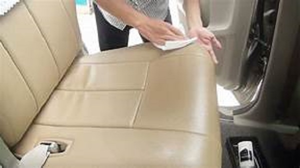 Bọc ghế da thật cao cấp cho ô tô: Biến xe bạn thành ngôi sao!
