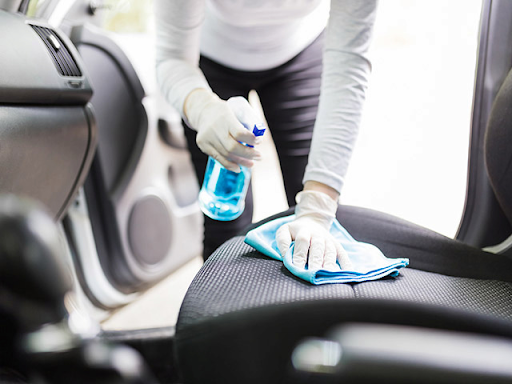 Gi&aacute; bọc ghế da cho Honda City: Thường xuy&ecirc;n vệ sinh gi&uacute;p ghế da c&oacute; tuổi thọ d&agrave;i hơn