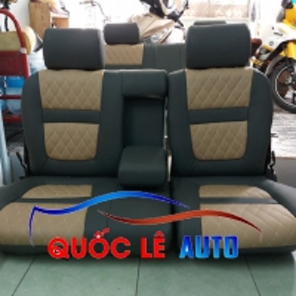 nên hay không bọc ghế da ô tô
