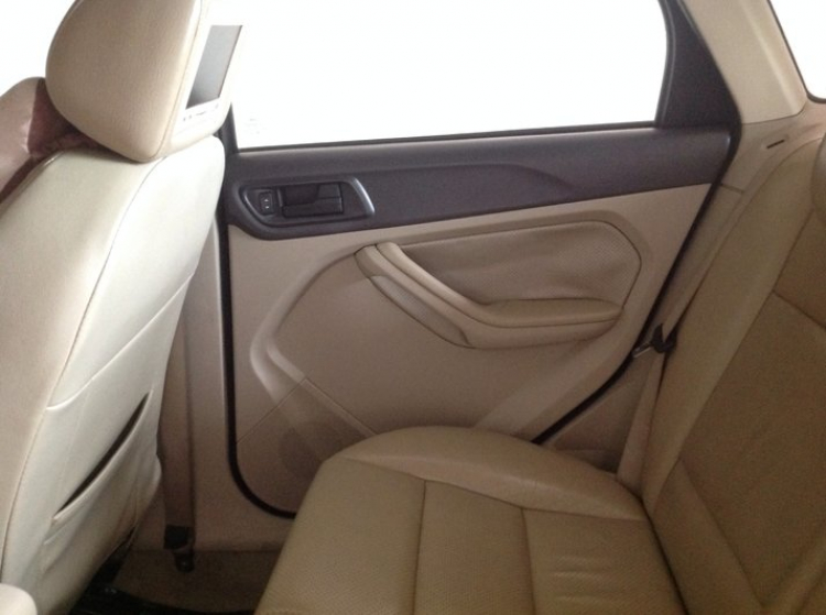 Làm tapi cửa ô tô: Nên hay không nên